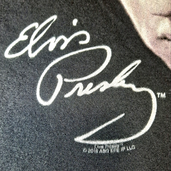 Elvis Presley T-shirt w/ Signature Unisex Adult Small Black Short Slv. Crew Neck - Picture 3 of 9